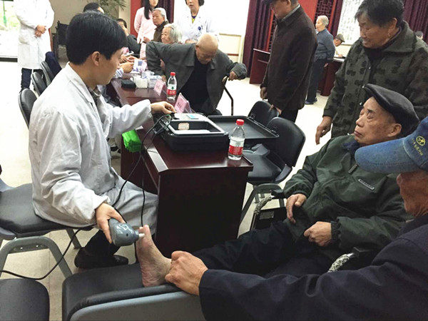 C:\Documents and Settings\Administrator\桌面\QQ圖片20151116171659_副本.jpg