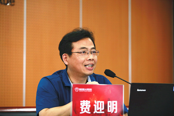 C:\Documents and Settings\Administrator\桌面\IMG_1742_副本.jpg