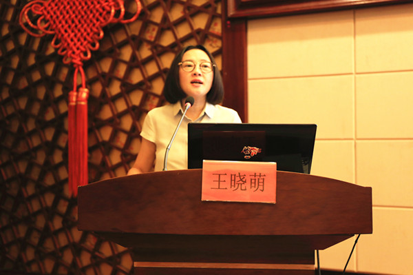 C:\Documents and Settings\Administrator\桌面\IMG_6329_副本.jpg