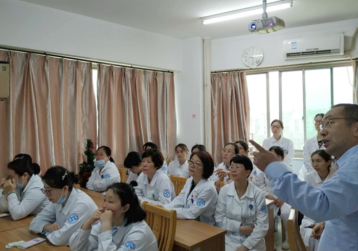 昌安消防培訓(xùn)1_副本.jpg 昌安消防培訓(xùn)1_副本.jpg